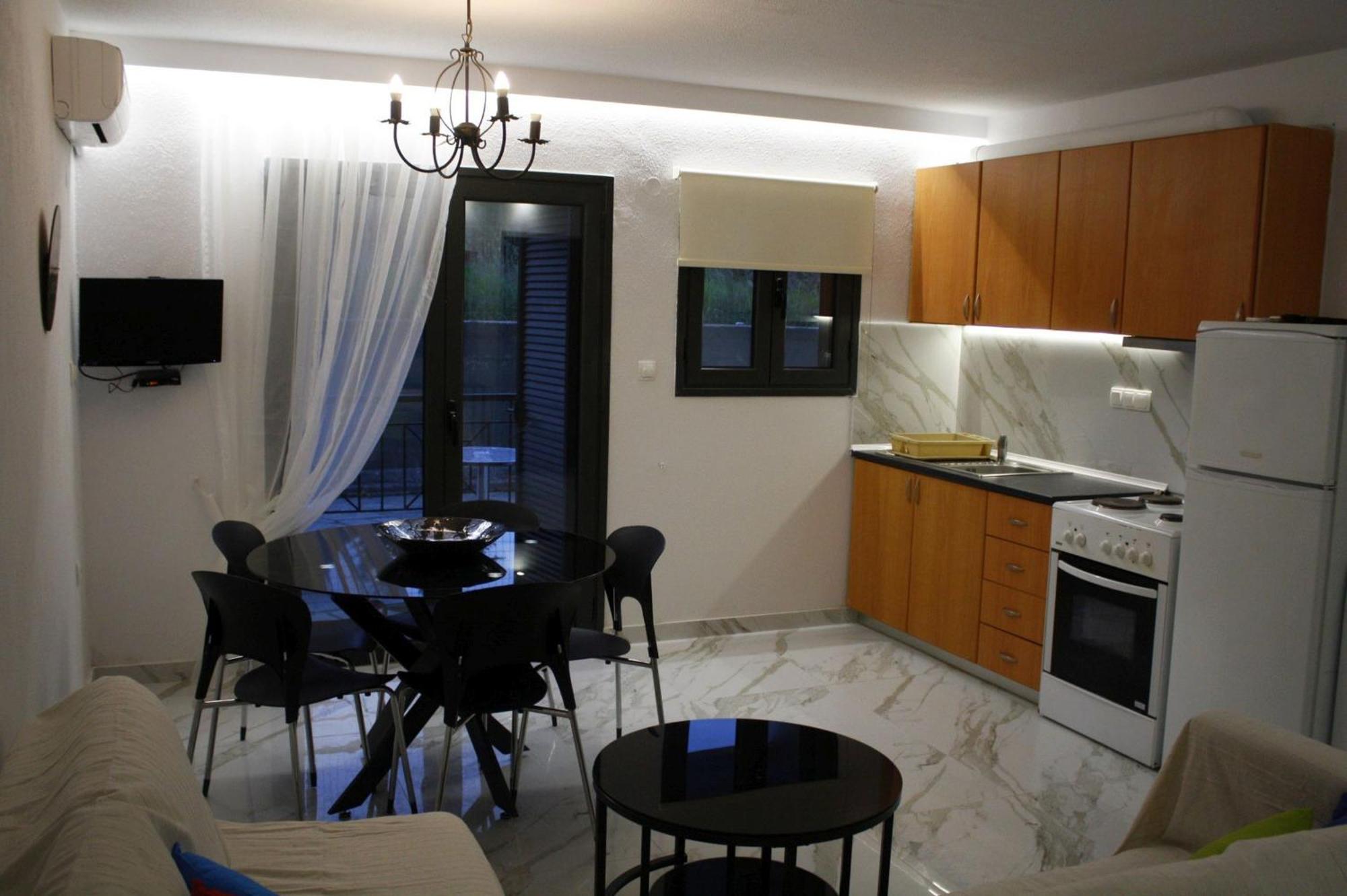 Salonikiou Beach Apartments & Villas Агиос Николаос Екстериор снимка