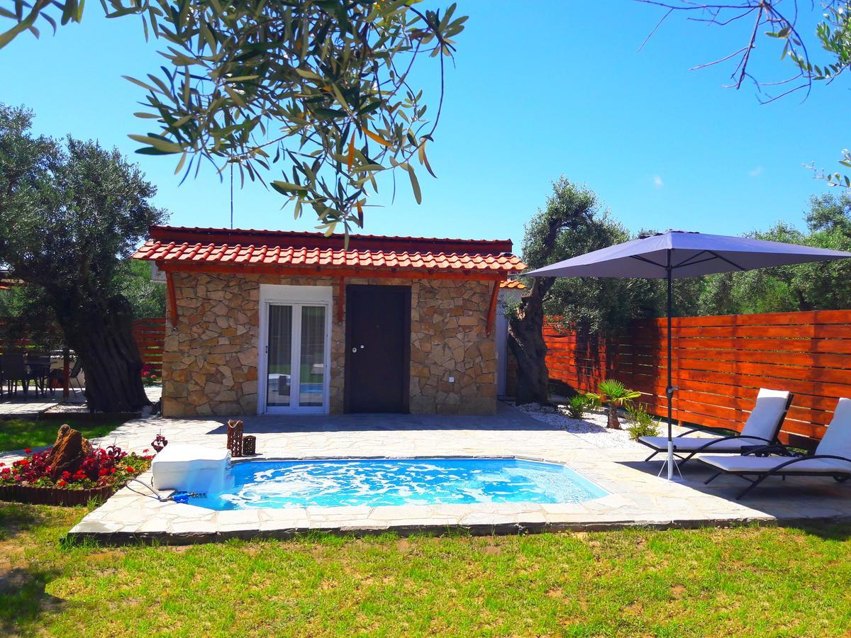 Salonikiou Beach Apartments & Villas Агиос Николаос Екстериор снимка