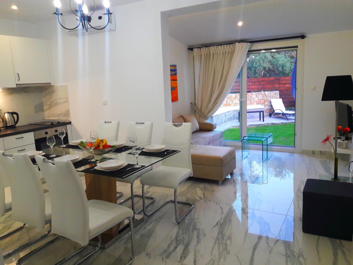 Salonikiou Beach Apartments & Villas Агиос Николаос Екстериор снимка