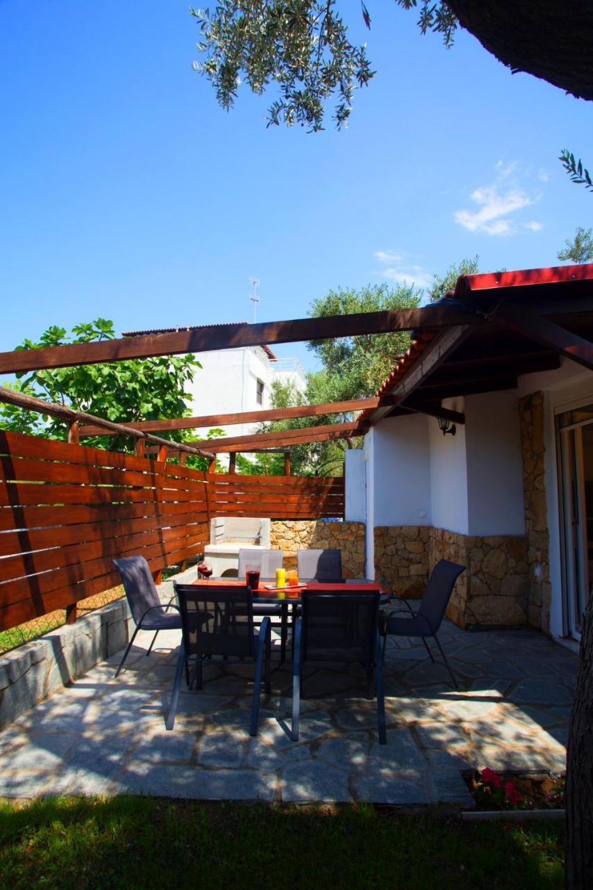 Salonikiou Beach Apartments & Villas Агиос Николаос Екстериор снимка
