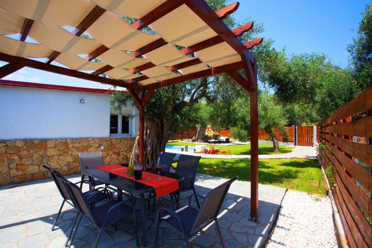 Salonikiou Beach Apartments & Villas Агиос Николаос Екстериор снимка